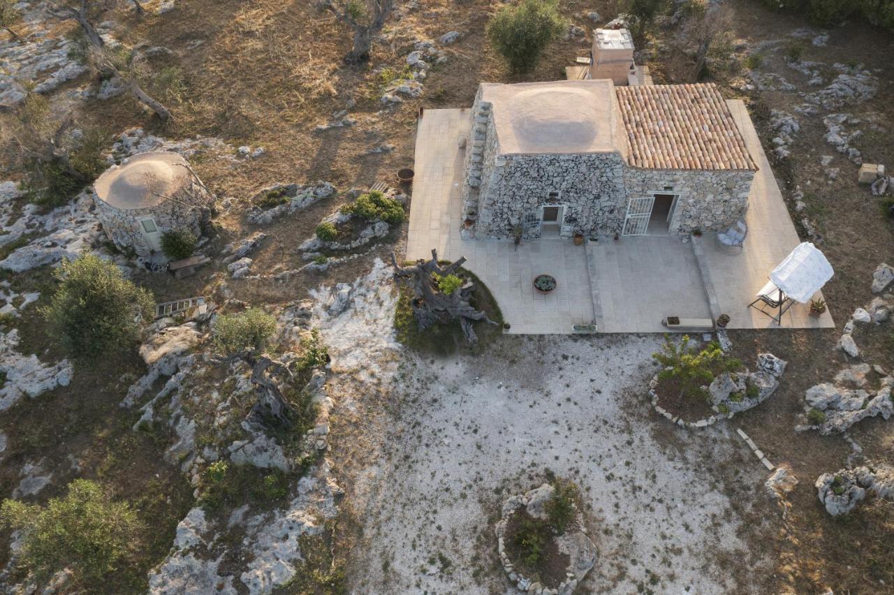 Apartamento La Nicchia-Trullo Corigliano dʼOtranto Exterior foto