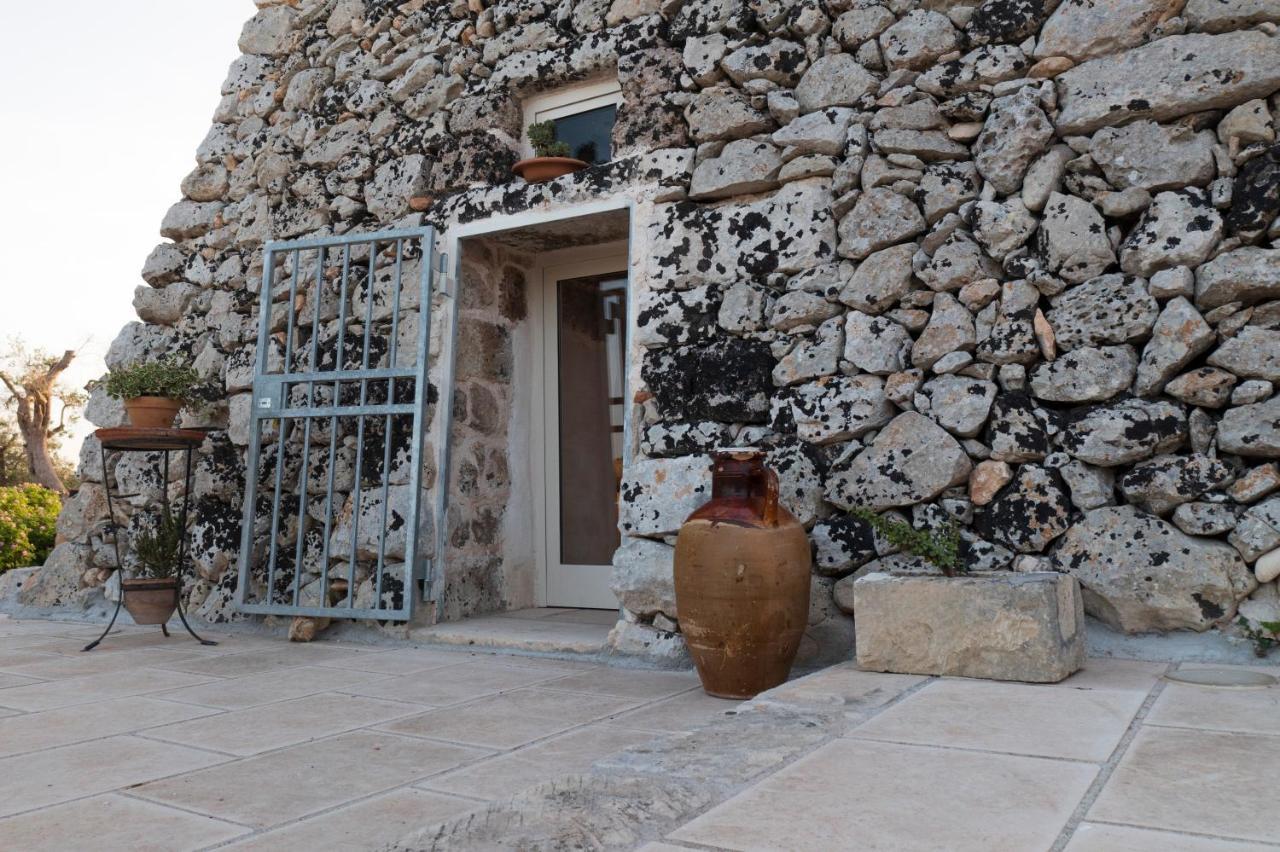 Apartamento La Nicchia-Trullo Corigliano dʼOtranto Exterior foto